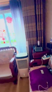 （限时放送）大白天爆艹楼上寂寞少妇，少妇超级骚逼，喜欢艹逼被别人看！